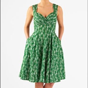 Eshakti green Hula dress with pockets.